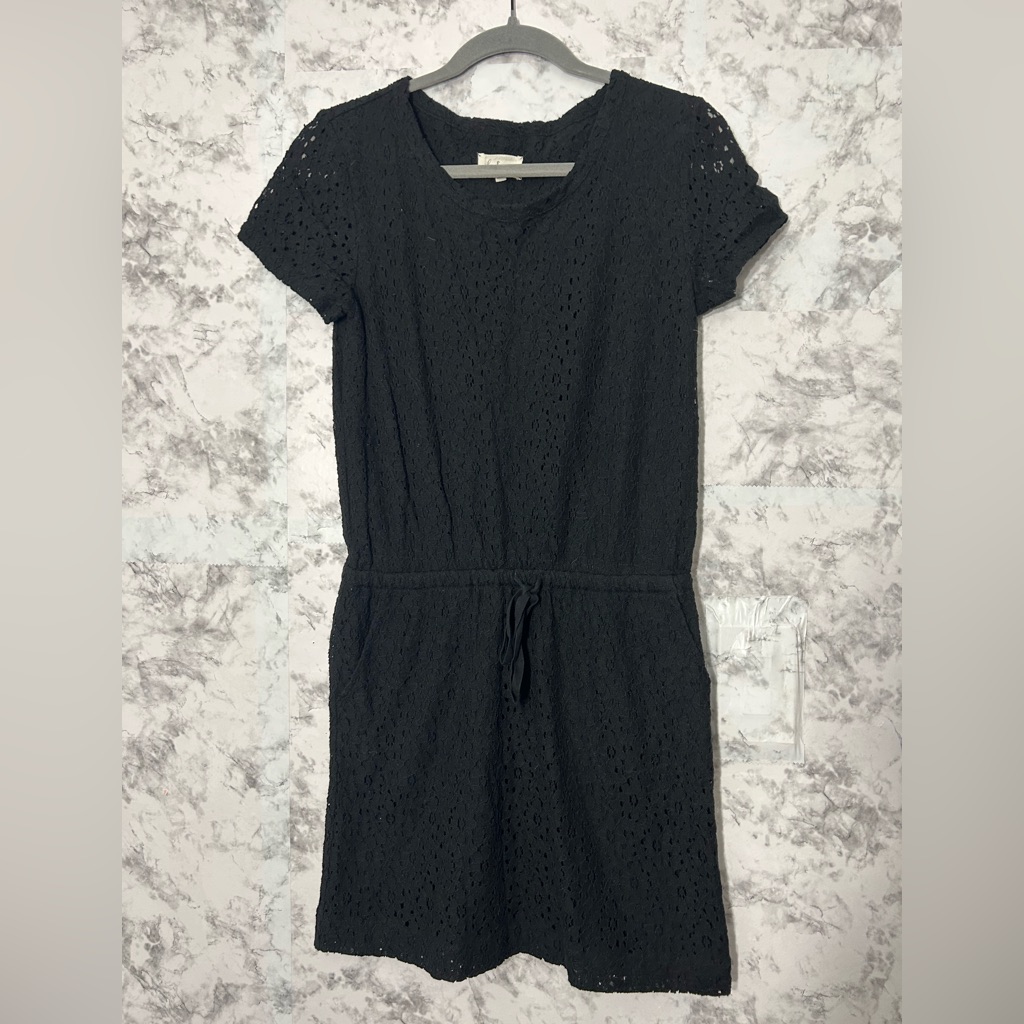 Lou & Grey Gray Sheath Mini Dress Crew Neck Short Sleeve Eyelet Sz Xs Euc. 28
